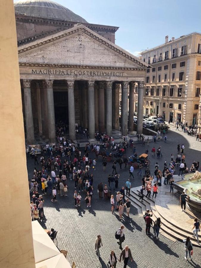 The Pantheon Eyes Сasa de vacaciones